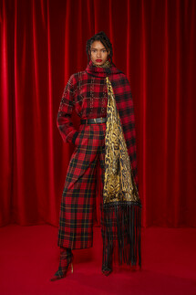 Roberto Cavalli Pre Fall 2022 Collection / Roberto Cavalli осень 2022