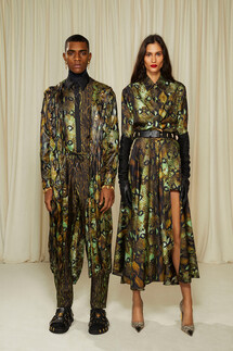 Roberto Cavalli Pre Fall 2022 Collection / Roberto Cavalli осень 2022