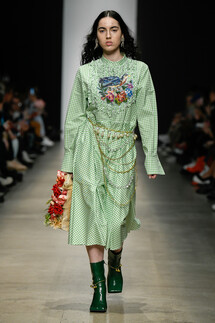 Roma Uvarov Design Spring 2020 Ready-to-Wear / Roma Uvarov Design весна-лето 2020 / Неделя моды: Москва