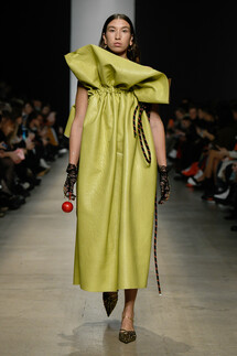 Roma Uvarov Design Spring 2020 Ready-to-Wear / Roma Uvarov Design весна-лето 2020 / Неделя моды: Москва