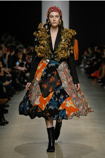 Roma Uvarov Design Spring 2020 Ready-to-Wear / Roma Uvarov Design весна-лето 2020 / Неделя моды: Москва