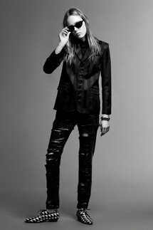 Saint Laurent Pre-Fall 2019 / Saint Laurent осень-зима 2019 / Неделя моды: Париж