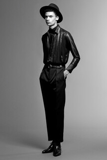 Saint Laurent Pre-Fall 2019 / Saint Laurent осень-зима 2019 / Неделя моды: Париж