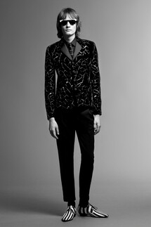 Saint Laurent Pre-Fall 2019 / Saint Laurent осень-зима 2019 / Неделя моды: Париж