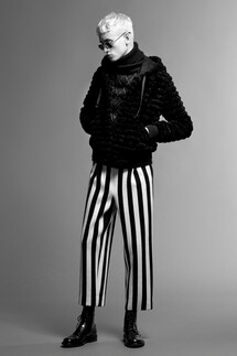 Saint Laurent Pre-Fall 2019 / Saint Laurent осень-зима 2019 / Неделя моды: Париж