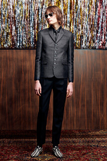 Saint Laurent Pre-Fall 2019 / Saint Laurent осень-зима 2019 / Неделя моды: Париж