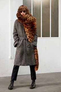 Saint Laurent Pre-Fall 2019 / Saint Laurent осень-зима 2019 / Неделя моды: Париж