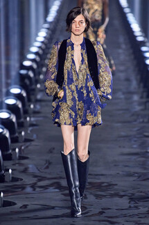 Saint Laurent Spring 2020 / Saint Laurent весна-лето 2020 / Неделя моды: Париж
