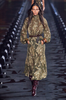 Saint Laurent Spring 2020 / Saint Laurent весна-лето 2020 / Неделя моды: Париж