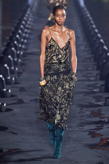 Saint Laurent Spring 2020 / Saint Laurent весна-лето 2020 / Неделя моды: Париж
