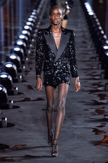 Saint Laurent Spring 2020 / Saint Laurent весна-лето 2020 / Неделя моды: Париж