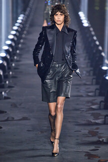 Saint Laurent Spring 2020 / Saint Laurent весна-лето 2020 / Неделя моды: Париж