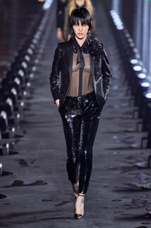 Saint Laurent Spring 2020 / Saint Laurent весна-лето 2020 / Неделя моды: Париж