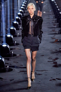Saint Laurent Spring 2020 / Saint Laurent весна-лето 2020 / Неделя моды: Париж