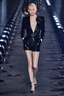 Saint Laurent Spring 2020 / Saint Laurent весна-лето 2020 / Неделя моды: Париж