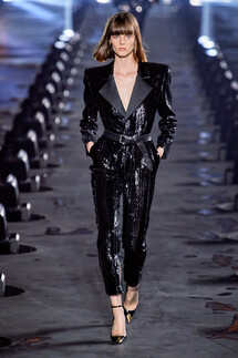 Saint Laurent Spring 2020 / Saint Laurent весна-лето 2020 / Неделя моды: Париж