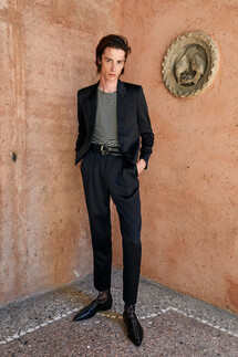 Saint Laurent мужская коллекция весна-лето 2022 / Saint Laurent Mens Spring 2022