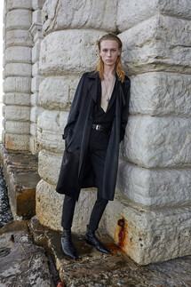 Saint Laurent мужская коллекция весна-лето 2022 / Saint Laurent Mens Spring 2022