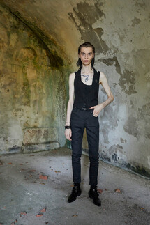 Saint Laurent мужская коллекция весна-лето 2022 / Saint Laurent Mens Spring 2022