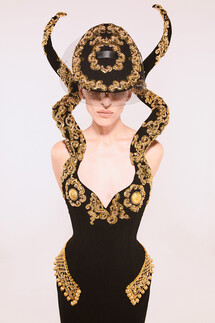 Schiaparelli Couture осень 2021 / Schiaparelli Couture Fall 2021