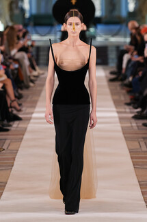 Schiaparelli Couture Spring 2022 Collection / Schiaparelli Couture весна-лето 2022