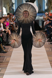 Schiaparelli Couture Spring 2022 Collection / Schiaparelli Couture весна-лето 2022