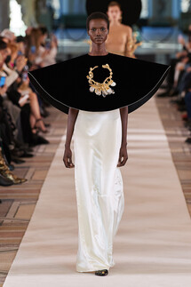Schiaparelli Couture Spring 2022 Collection / Schiaparelli Couture весна-лето 2022