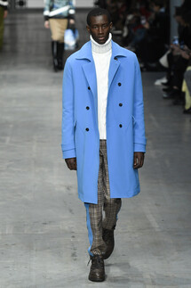 Trussardi Fall 2018 Ready-to-Wear , Труссарди осень зима 2018 , Fashion show , неделя моды в Милане , MFW , Mainstyles