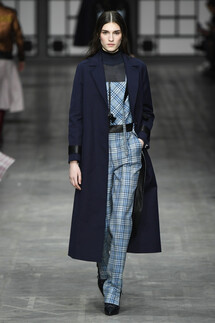 Trussardi Fall 2018 Ready-to-Wear , Труссарди осень зима 2018 , Fashion show , неделя моды в Милане , MFW , Mainstyles