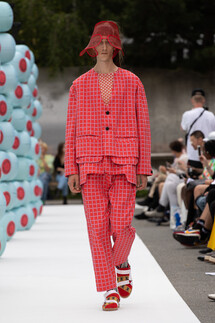 Henrik Vibskov Spring 2020 Menswear Collection / Henrik Vibskov весна- лето 2020 / Неделя моды: Париж
