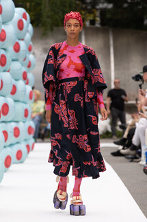 Henrik Vibskov Spring 2020 Menswear Collection / Henrik Vibskov весна- лето 2020 / Неделя моды: Париж