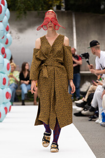 Henrik Vibskov Spring 2020 Menswear Collection / Henrik Vibskov весна- лето 2020 / Неделя моды: Париж