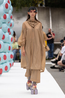 Henrik Vibskov Spring 2020 Menswear Collection / Henrik Vibskov весна- лето 2020 / Неделя моды: Париж