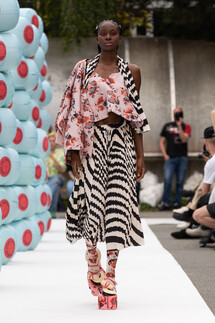 Henrik Vibskov Spring 2020 Menswear Collection / Henrik Vibskov весна- лето 2020 / Неделя моды: Париж