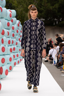 Henrik Vibskov Spring 2020 Menswear Collection / Henrik Vibskov весна- лето 2020 / Неделя моды: Париж