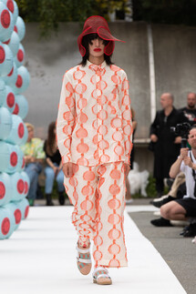 Henrik Vibskov Spring 2020 Menswear Collection / Henrik Vibskov весна- лето 2020 / Неделя моды: Париж