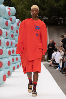 Henrik Vibskov Spring 2020 Menswear Collection / Henrik Vibskov весна- лето 2020 / Неделя моды: Париж