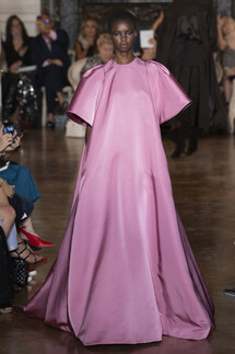 Valentino Fall 2018 Couture Collection / Валентино Осень 2018 Кутюр коллекция