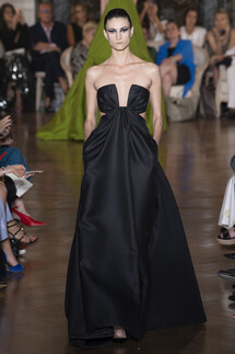Valentino Fall 2018 Couture Collection / Валентино Осень 2018 Кутюр коллекция