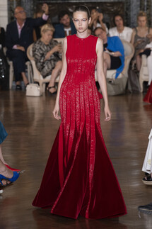 Valentino Fall 2018 Couture Collection / Валентино Осень 2018 Кутюр коллекция