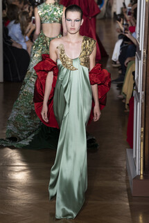 Valentino Fall 2018 Couture Collection / Валентино Осень 2018 Кутюр коллекция