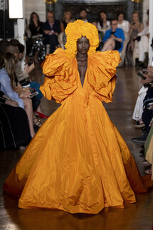 Valentino Fall 2018 Couture Collection / Валентино Осень 2018 Кутюр коллекция