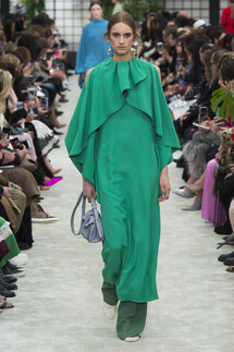 Valentino Fall 2018 Ready-to-Wear , Валентино осень зима 2018 , Fashion show , неделя моды в Париже , PFW , Mainstyles