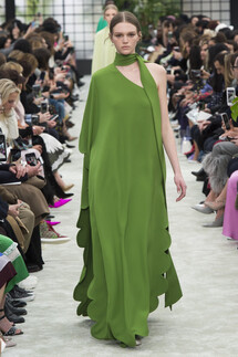 Valentino Fall 2018 Ready-to-Wear , Валентино осень зима 2018 , Fashion show , неделя моды в Париже , PFW , Mainstyles