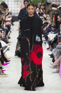 Valentino Fall 2018 Ready-to-Wear , Валентино осень зима 2018 , Fashion show , неделя моды в Париже , PFW , Mainstyles