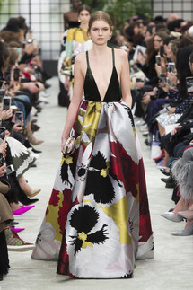 Valentino Fall 2018 Ready-to-Wear , Валентино осень зима 2018 , Fashion show , неделя моды в Париже , PFW , Mainstyles