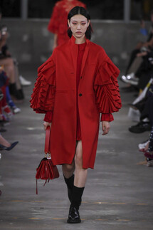 Valentino Pre-Fall 2019 collection / Valentino осень 2019