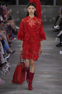 Valentino Pre-Fall 2019 collection / Valentino осень 2019