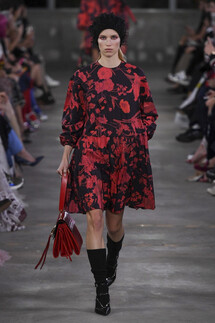 Valentino Pre-Fall 2019 collection / Valentino осень 2019