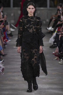 Valentino Pre-Fall 2019 collection / Valentino осень 2019